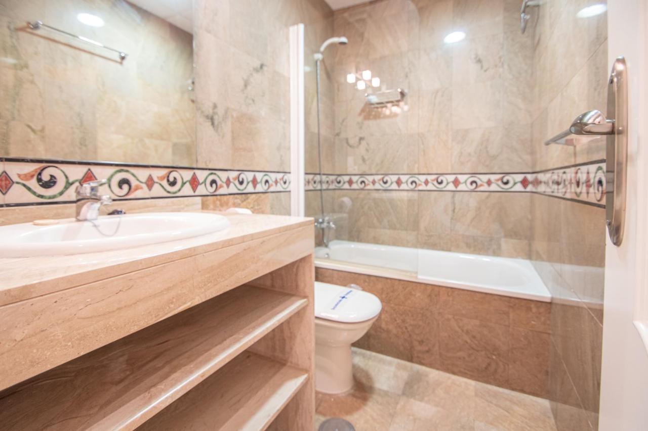 Apartamento El Meridiano De カディス エクステリア 写真