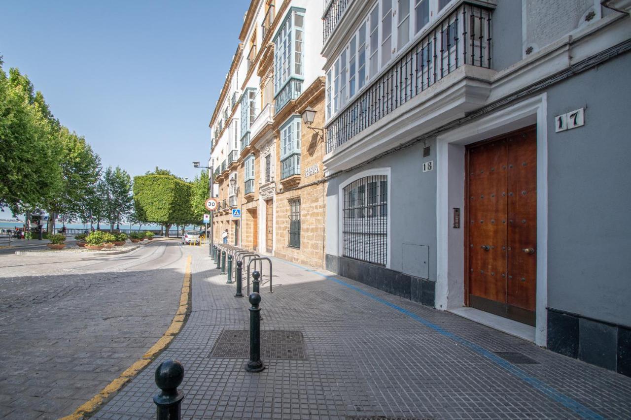Apartamento El Meridiano De カディス エクステリア 写真